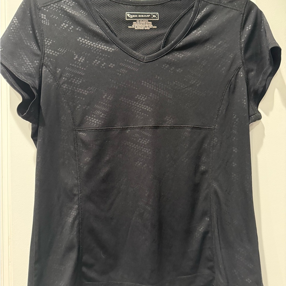5 Tek-Gear V-Neck Moisture Wicking Short Sleeve Active/Workout Tops